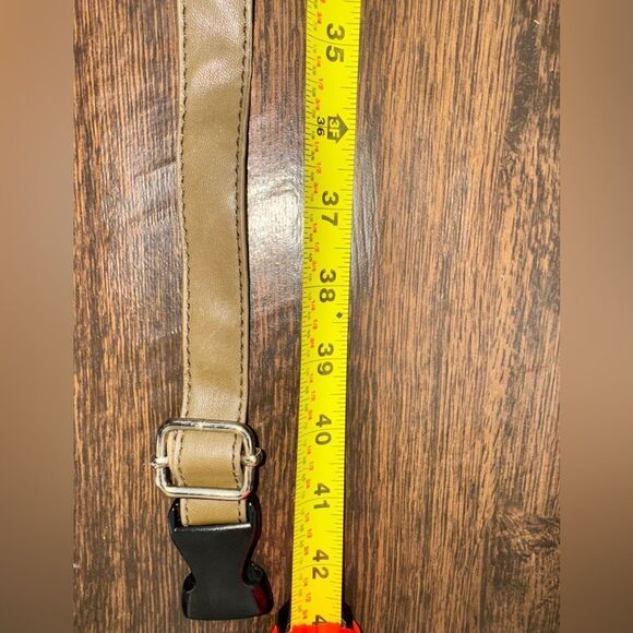 BEBE Dani Small FANNY Olive - Picture 11 of 12